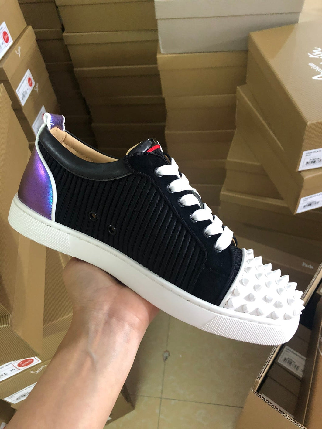 Sneaker