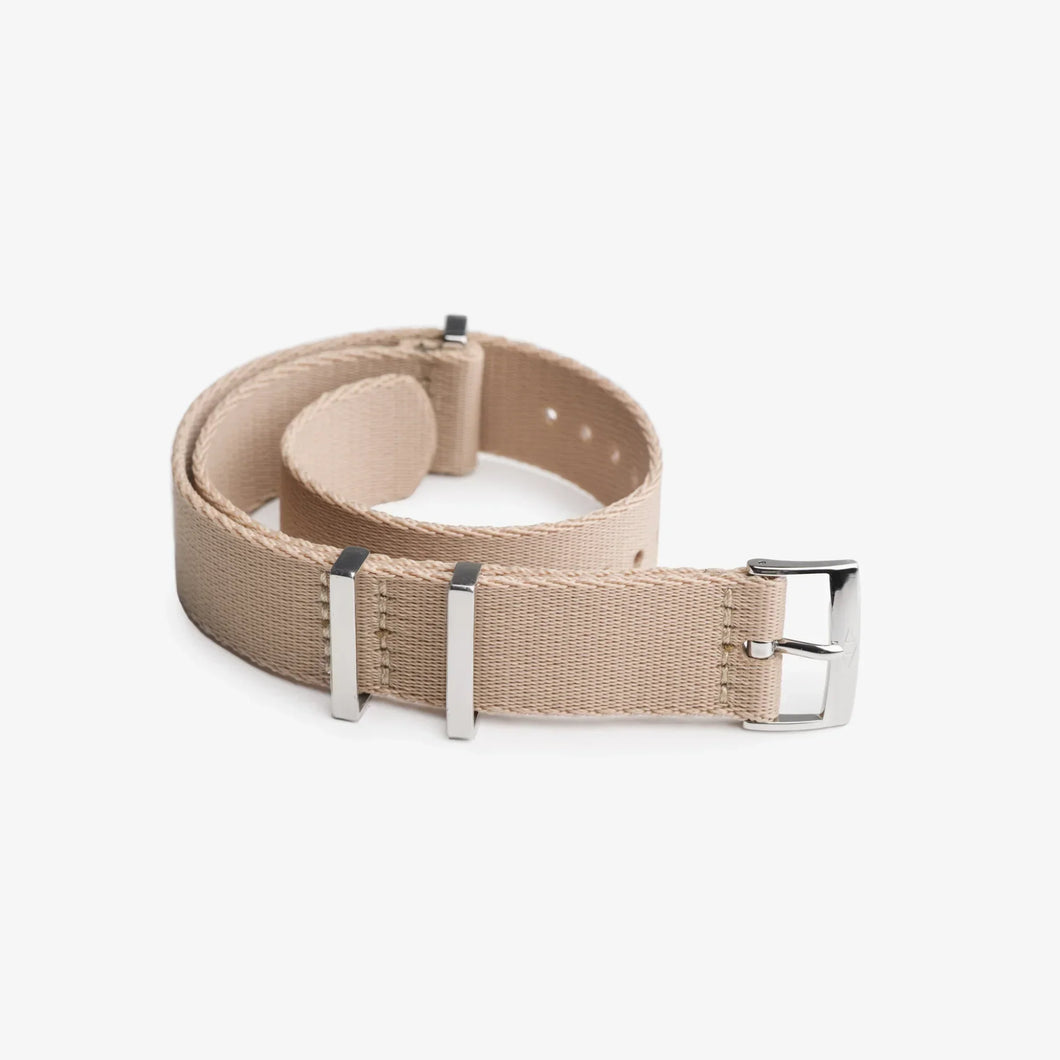 🎁 Sandstone Nylon Watch Strap