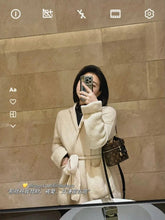 Shoulder Bags