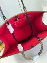 Shoulder Bags