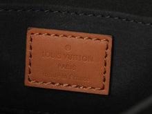 Shoulder Bags