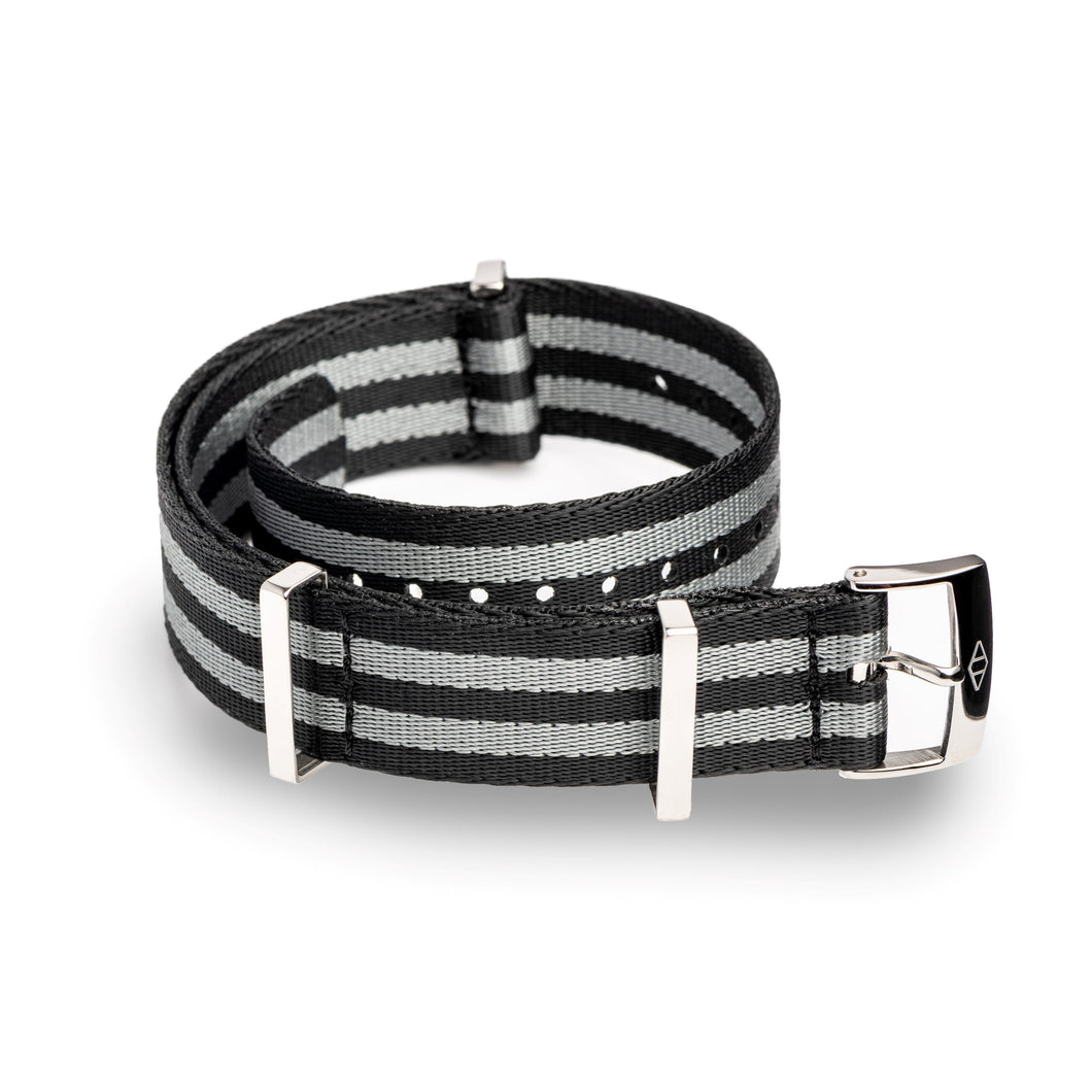 🎁 Bond Nylon Watch Strap