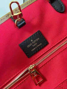 Shoulder Bags