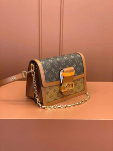 Crossbody Bags