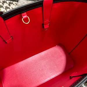 Tote