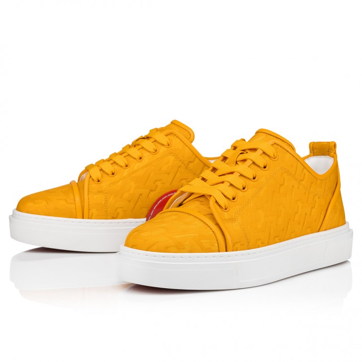 Sneaker